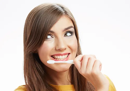 smile while wearing invisalign